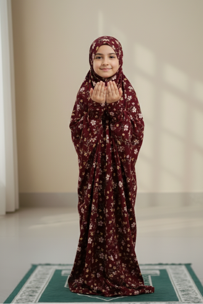 Guli Kids Namaz Chaddar standing view
