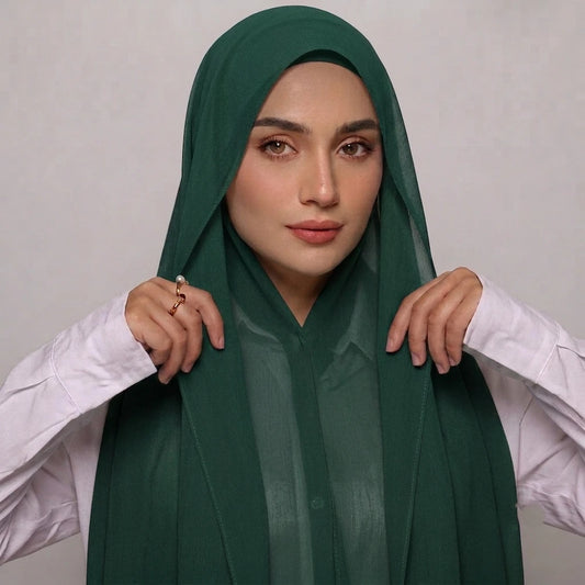 Emerald Green magnetic chiffon hijab with attached undercap instant ready to wear hijab Pakistan